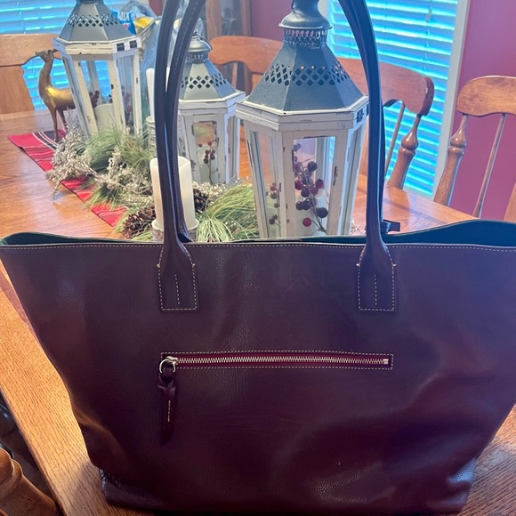 Dooney and Bourke Florentine Leather Large Russel Tote - Picture 6 of 10